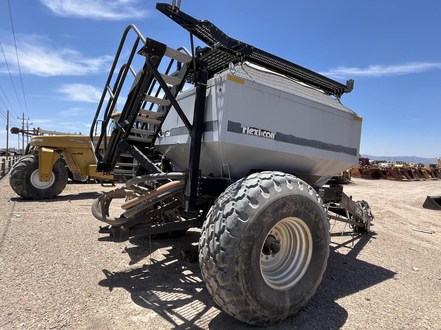 ./imagenes/INVOICE/2019/13592/SEMBRADORA FLEXI COIL  2340 (9).JPG